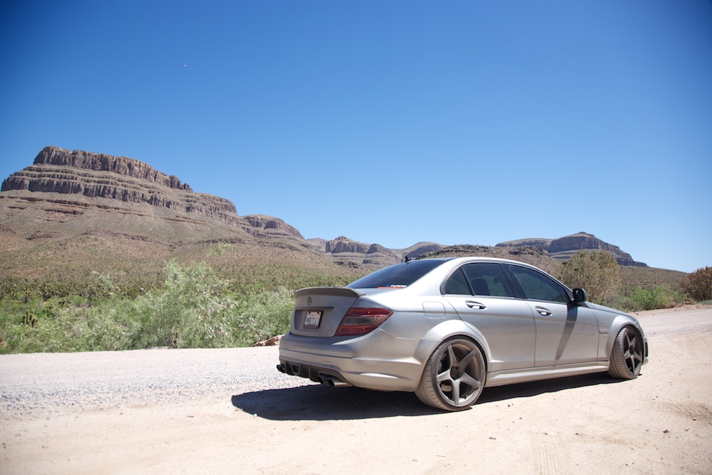 Mercedes C63 AMG