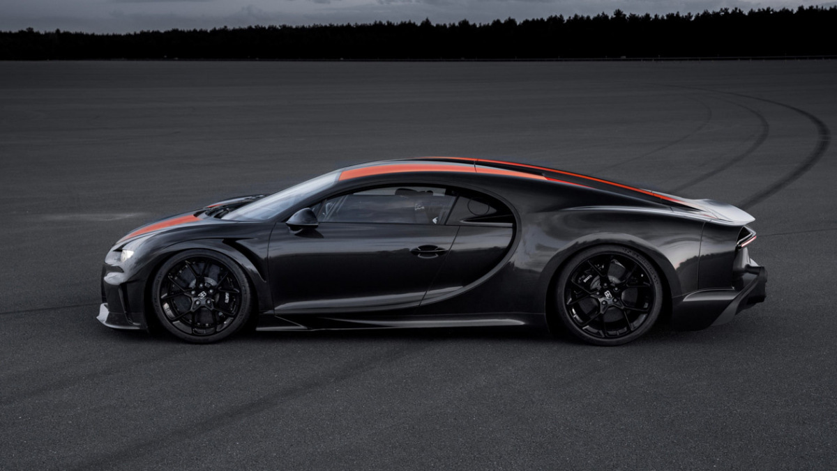 Chiron-Super-Sport-300-9