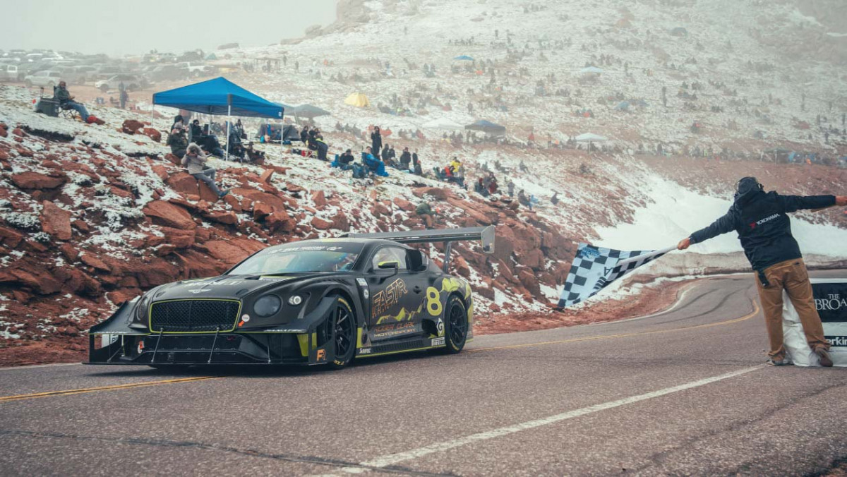 Continental-GT3-Pikes-Peak-1