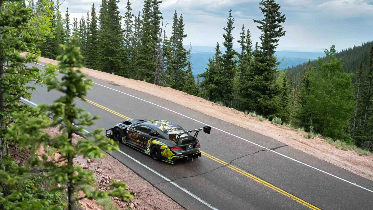 Continental-GT3-Pikes-Peak-8