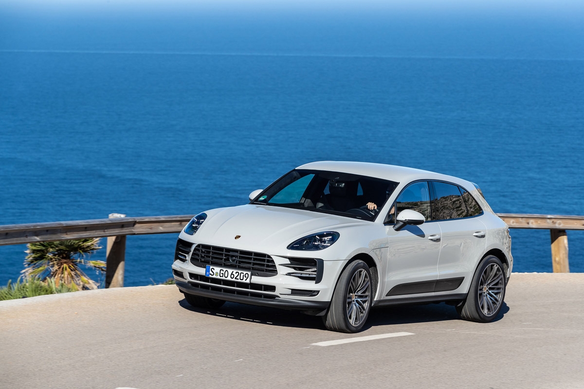 Порше Макан. Porsche Macan Crayon. Macan s 95b 2018. Mercedes Porsche Macan s.