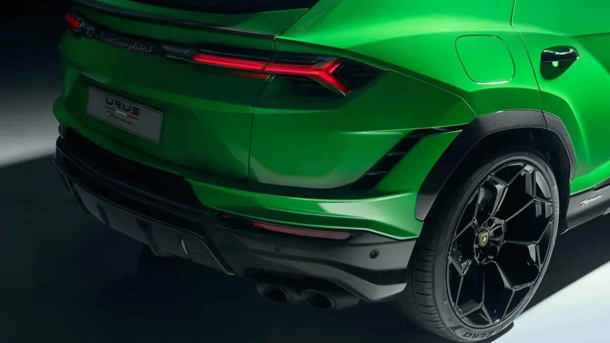 Lamborghini-Urus-Performante-28