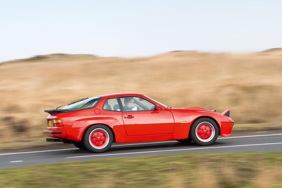 Porsche 924 Carrera GT-6